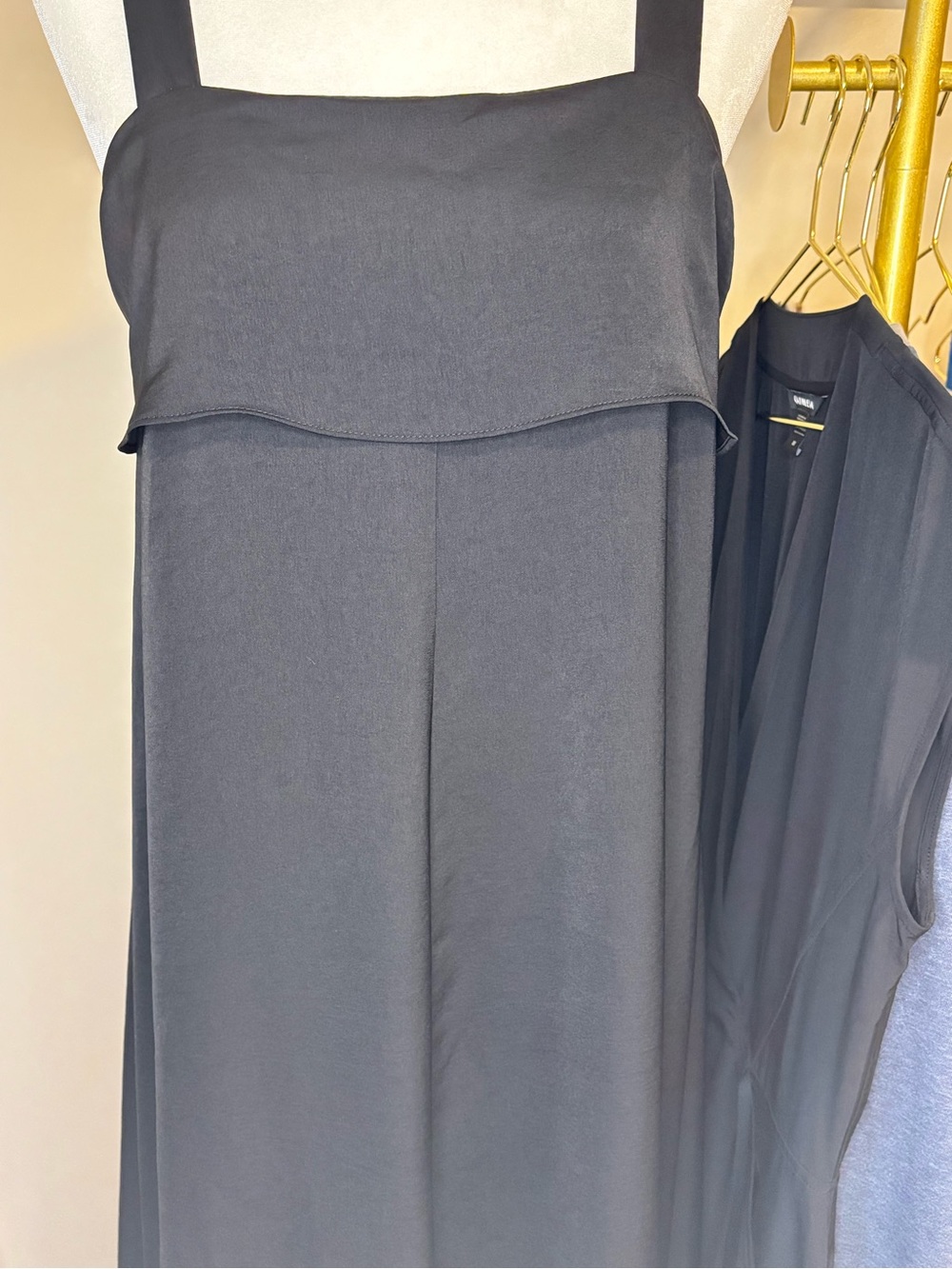 Banana Republic Black Midi Dress Bow in Back Small - Picture 5 of 12